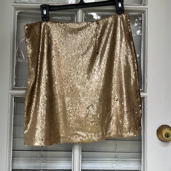 Gold sequin mini R+J Romeo and Juliet Couture Mini for Target - Picture 2 of 7